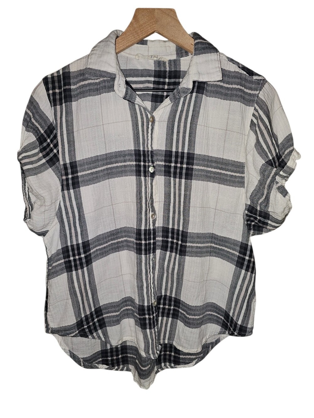 LOVESTITCH Plaid Cap Sleeve Chambray Button Down - Small